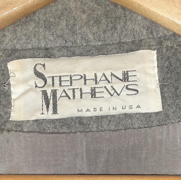 Stephanie Mathews - Picture 3 of 6